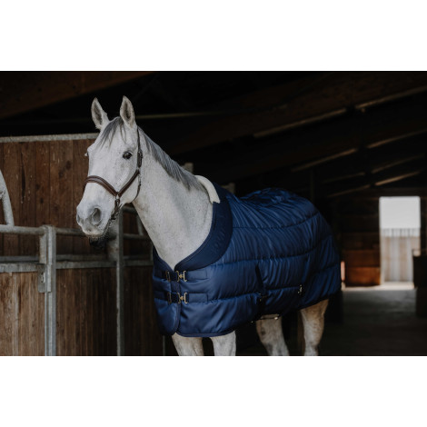 Couverture d'écurie Confortech 200g EQUITHEME • Sud Equi'Passion