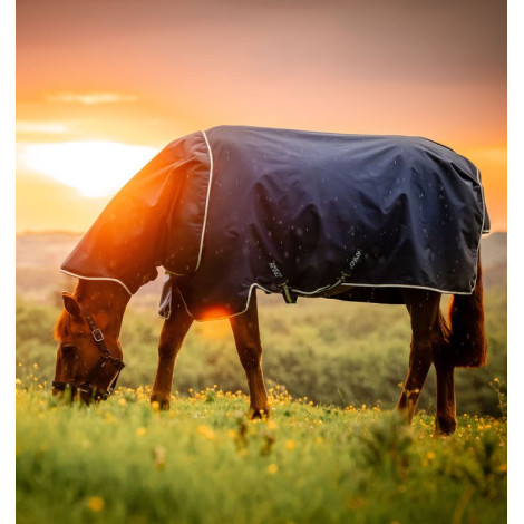 Couverture Amigo Ripstop 900D Plus Lite 0g HORSEWARE • Sud Equi'Passion